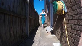 coctail dress in the Yard