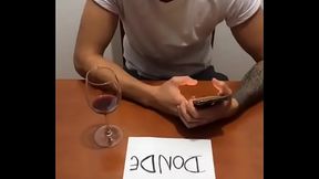 Mi novia me esperanen casa