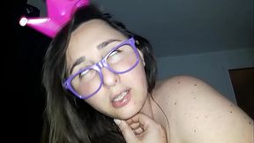 paola sirena la reina de las mamadas mas de 350 videos nuevos en paolasirena juego a ser de la isla de las tentaciones con mi corona brillante y comiendo pollas todo el rato le pongo los cuernos a mi novio con el pizzero