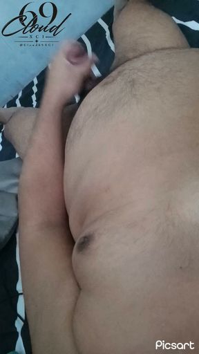 PINOY CHUBBY BOY MASTURBATION WITH CUMSHOT