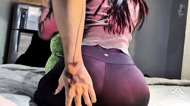 Amberzinha Wins Plush Toy Repays with Gushing PAWG Ass Destruction