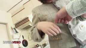 Kiyoe Majima: Asian beauty vibes herself to intense climax