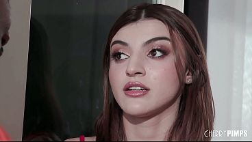 Petite Julia James Gets Her Convict Boyfriend'_s BBC