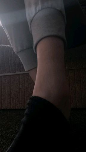 I taking my sock off😏