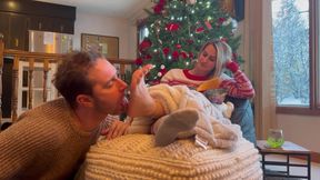 Santas Obsession FEMDOM foot fetish