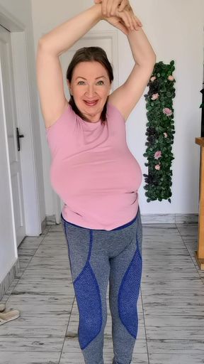 Huge Natural Mature Boobs and Sexy Strip Dance