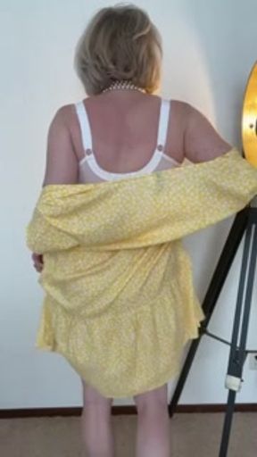 Annabel’s yellow summer dress
