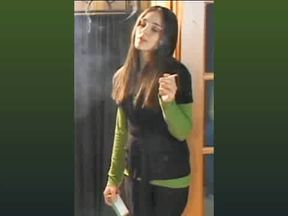 Smoking VS Menthol 100's