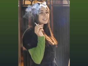 Smoking VS Menthol 100's