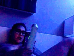 Cute amateur webcam teen girl toying pussy on webcam