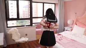 Gg50 - Cute Girl Challenges Herself to Break Free From the Restraints of Ropes and a Single Glove on the Bed.