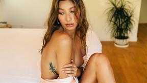 ”Big boobs petite Latin hot girl exposes nude figure in the bathtub”