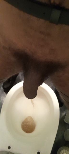 pissing