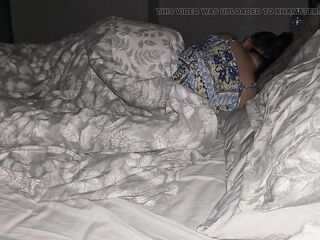 Step mommy sneaking into step mama room and asked to tugjob his ramrod