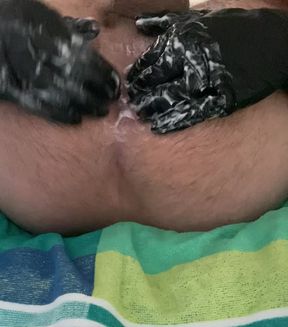 Sissy pussy stretching