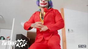 William Seed Shows Up At Brent North'_s Bachelor As A Clown But It Turns Out That He IS The Best Stripper - Twink Pop