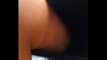 Bus, pant, upskirt