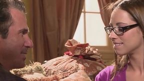 18 Year Old Lindsay Meadows Gets Face Covered In Jizz After Hardcore Fuck