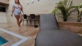 BIG WET FARTS BY TOP GIRL SOPHIA FABER - CLIP 1