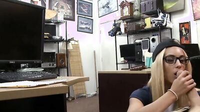 XXXPAWN - Uma Jolie Paying Dues to get her Ring back from Pawn Shop