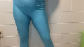 Desperate MILF Squats Until She Wets Her Leggings Mid Workout