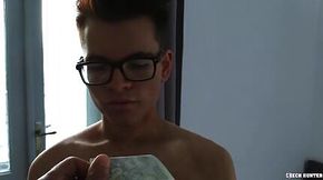 Super Nerdy Twink Gets His Tight asshole Opened Up