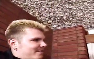 White dong for a chocolate ts