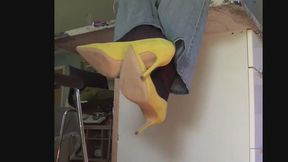 Flirty Feet - Dangling yellow high heels