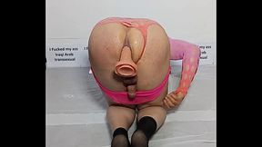 Iraqi Arab gay shemale, sucking on a dildo'_s testicles and then having anal sex with it.6