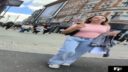Pawg feeling a bit nippy