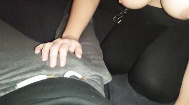Real amateur. She sucks me and makes deep drooling throats + cumshot