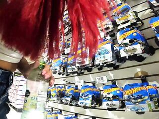 Sex for money: Gal acquiesce get out my cum in the parking of this shopping center for money to buy mini cars to his bf