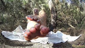 body&amp;stocking oil in the forest