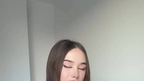 Member Video @liilash @Showing Boobs & #Brunette #Natural Big Tits #Sexy #Nude gratis adult | Tik.Porn