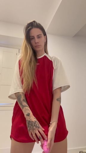 Big-titted amateur onlyfan action