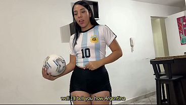 culona sexy con el culo enorme le gusta brincar en las pelotas.