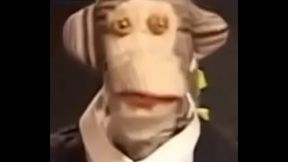 Corrida fuerte en los boxers de mi amigo