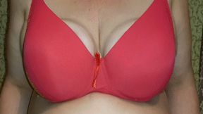 Hiccups and bouncing tits MP4