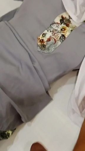Spectacular moment from &quot;Newly Married Couple Honeymoon Night&quot;&quot;