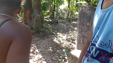 Comi uma desconhecida sem camisinha na cachoeira * Preta fogosa * Joao O Safado *