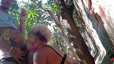 Comi uma desconhecida sem camisinha na cachoeira * Preta fogosa * Joao O Safado *