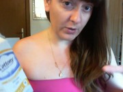I try some absorbent diapers and tampax fill them with hot pee video in Italian! Exclusive!