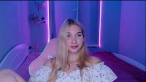 Kitty Myau Private Show
