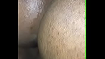 Meti&eacute_ndolo por el culo a la negra sabrosa ass interracial gape jamaican