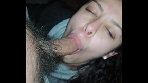 Me da una mamada mam&aacute_ soltera