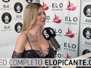 MICA SPENGLER TIENE SEXO EN EL CUARTO PICANTE