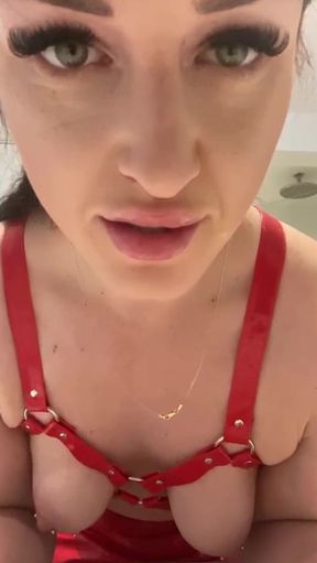 Vivienne L'amour - Hotel Room JOI