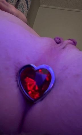 Close Up Squirting Orgasm.. I was so horny I put my dildo in my tight little ass