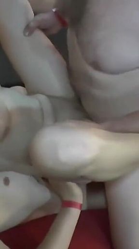 Amateur Kim`s 1st DP Gangbang