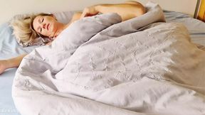 Wake-up Sex Drama: Husband Penetrates Wife's Sensual Opening